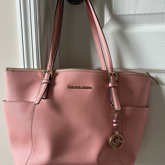 Michael Kors Purse - Picture 3 of 8